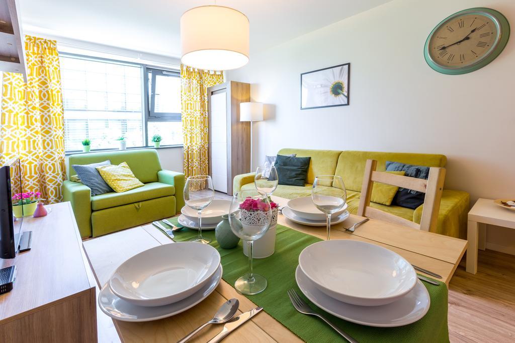 Old Town Friendhouse Apartments Краків Екстер'єр фото