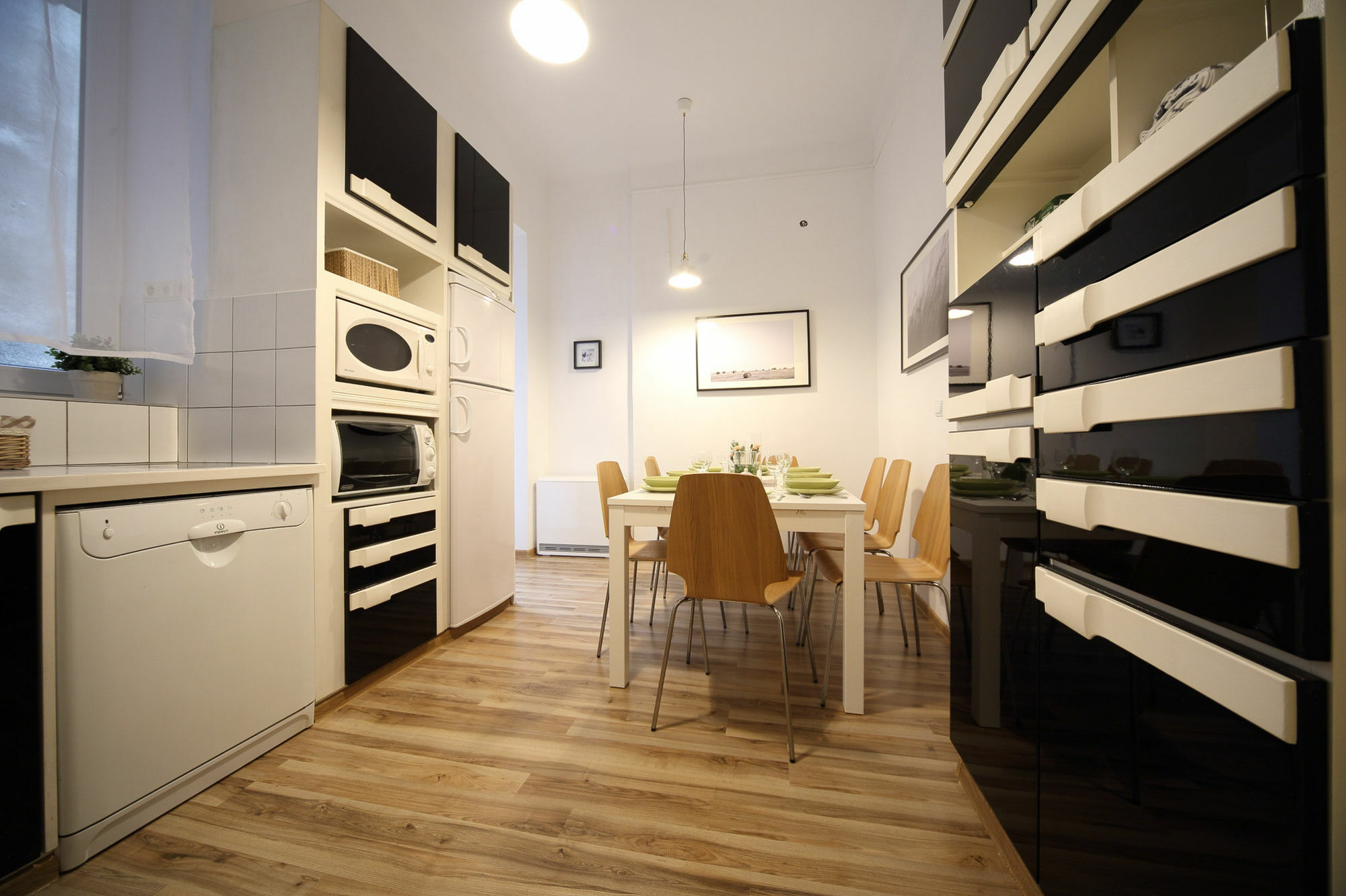Old Town Friendhouse Apartments Краків Екстер'єр фото