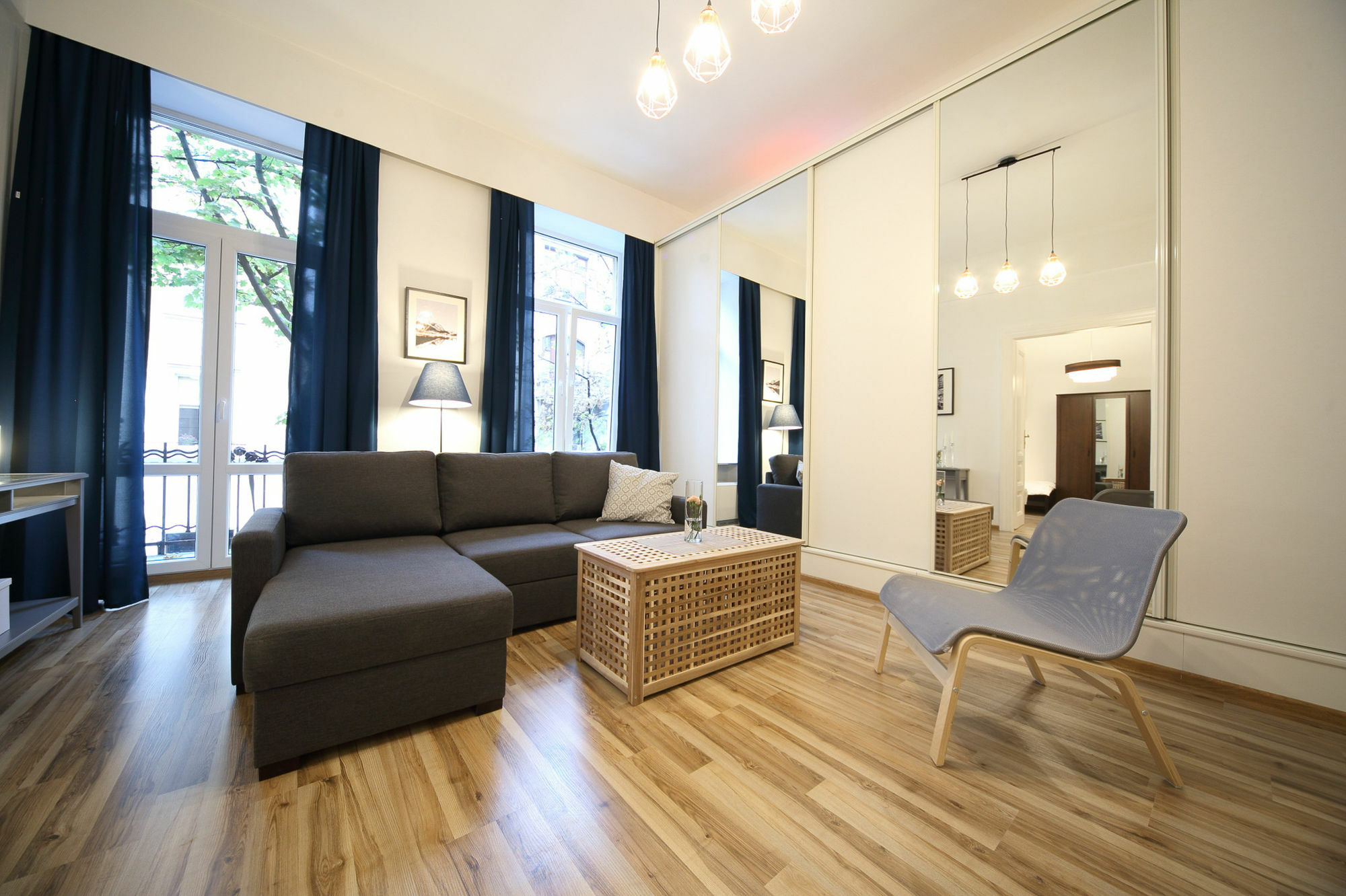 Old Town Friendhouse Apartments Краків Екстер'єр фото